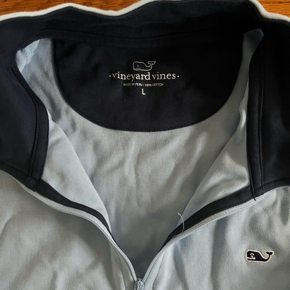 Vineyard Vines quarter zip, baby blue, sz large